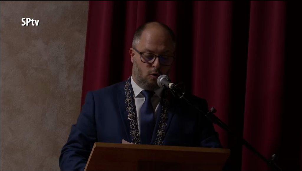 Városunkban Is Átadták A 2024 Es Pro Urbe Díjat